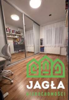 Czyżkówko M3 I piętro winda balkon umeblowane