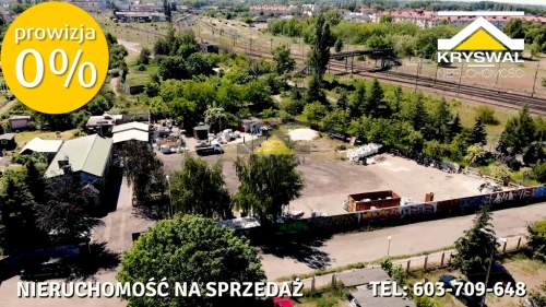 DZIAŁKA PRZEMYSŁOWA Z BUDYNKAMI PRZY GRANICY