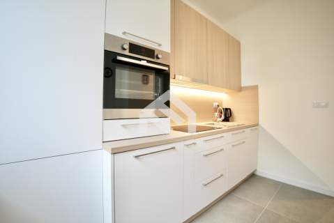 2 pokoje Praga-Płd 50m2 Balkon po remoncie