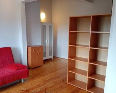 Duża kawalerka, 30 m2, obok CH Borek - Hallera 99