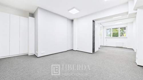 Biuro z witrynami. Złota 79, Warszawa Wola.