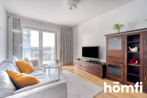 Atrakcyjny apartament na 10 piętrze, blisko morza