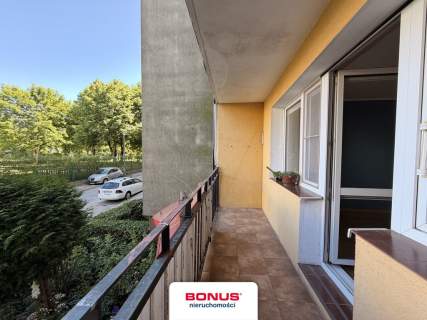 3 pokoje,osobna kuchnia, balkon 5min do tramwaju