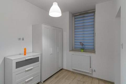 Duża kawalerka, 30 m2 - Chodkiewicza 2