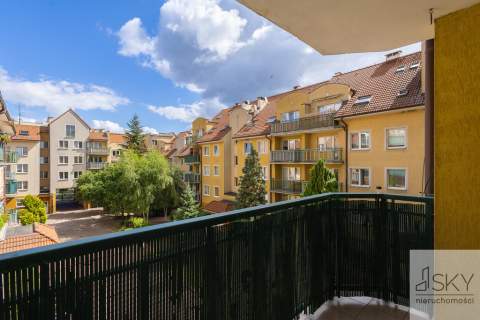 2 pokoje Garderoba Balkon Cukrowa