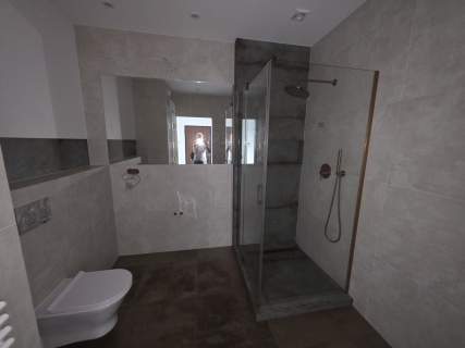 2 POKOJE /45m2 z DUŻYM TARASEM 13m2 / GARAŻ/ KOMÓRKA 4,5m2