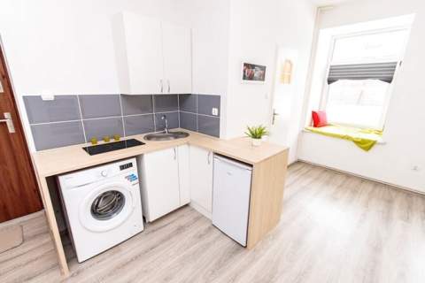 Hoene-Wrońskiego 12, słoneczna kawalerka, 25m2
