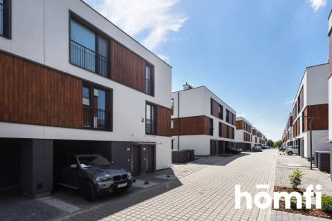 Nowoczesny dwupoziomowy apartament Zielonki