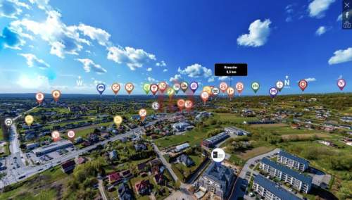 3-pok, Tyczyn jedyny taki budynek z atrium