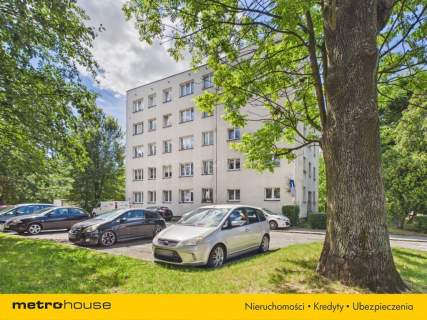 2 pokoje - 39,60 m2 - niski blok - zielona okolica