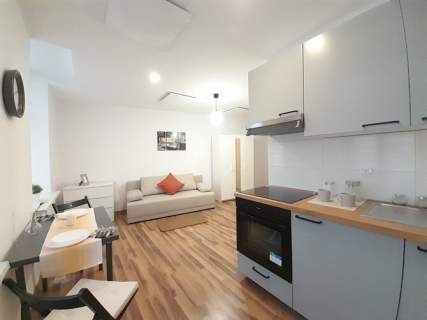 Kawalerka 25 m2 - Modrzejowska 89, Centrum