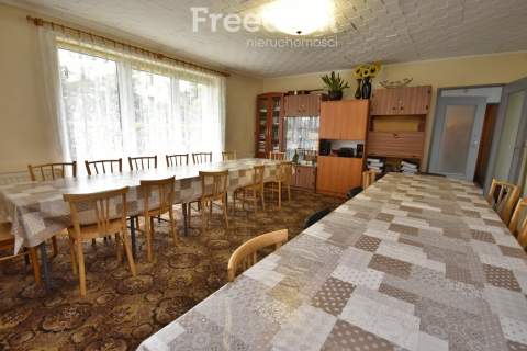 Zadbany dom parterowy, Konin ul. Zemełki