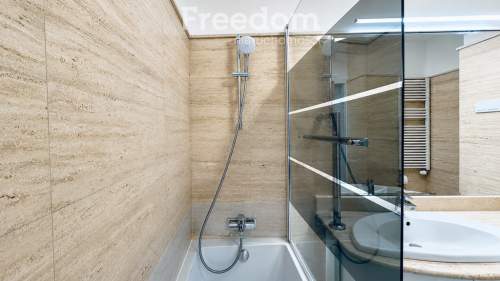 64m2, garaż, balkon, Jana Pawła II 61, Arkadia