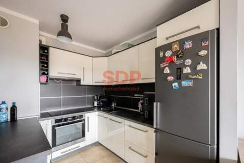 2-stronne mieszkanie, zamykanym garaż, duży balkon