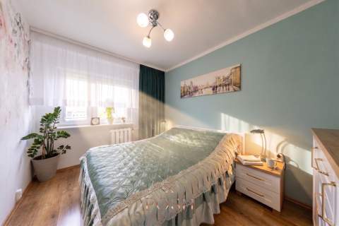 Zamknięte osiedle 4 pok. duży balkon kuchnia