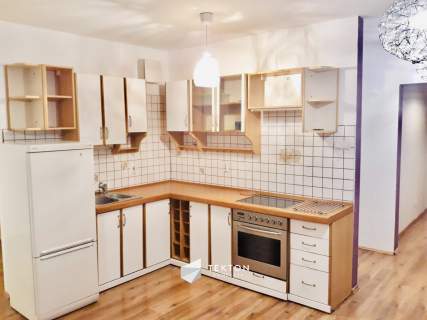 Balkon7M2 garaż doskonałakomunikacja,blisko natury