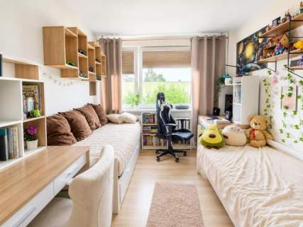 Tysiąclecie 2 pokoje duży balkon do zamieszkania