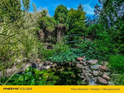 Dom z jacuzzi i prywatnym laskiem 180 m