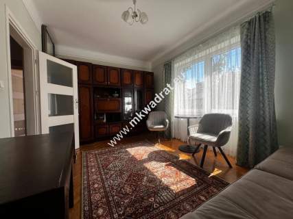 Wolnostojący dom na działce 1140 m2 Brwinów