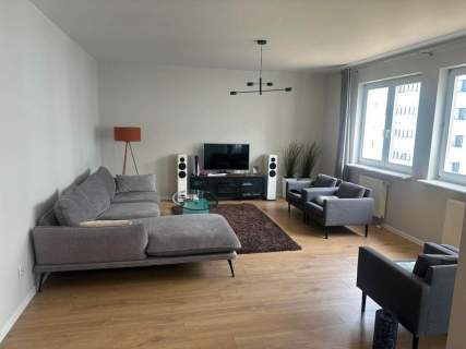 Ciche 72m loggia, garaż, komórka, blisko metra