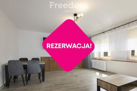 Atrakcyjne mieszkanie na drugim piętrze z balkonem
