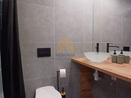 Komfortowe 3 pokoje po remoncie balkon