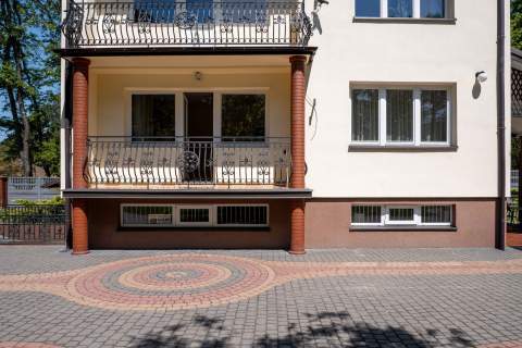 Parter domu 68m2 z balkonem i ogrodem