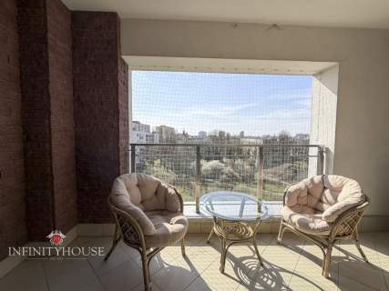 Berberysowe Ogrody - 2 oddzielne pokoje / balkon /