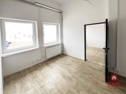 Kompleks biurowo magazynowy