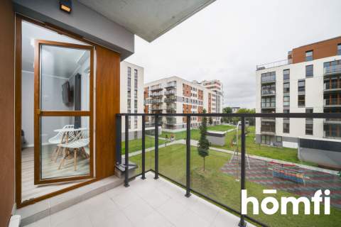 Klimatyzowane studio z balkonem ul. Wrocławska 