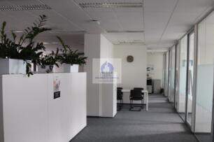 Ursynów lokal biurowy 1155 m2 do wynajęcia
