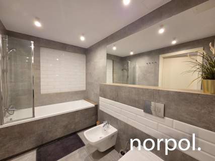 3 pokoje, balkon, basen, gym, sauna, parking, ogród Angel Wawel,...