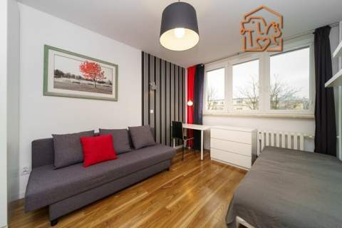 Rozkładowe 3 pokoje, pet-friendly- Stępińska 48/58