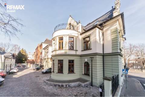 NAJEM Prestiżowa kamienica w Bielsku-Białej