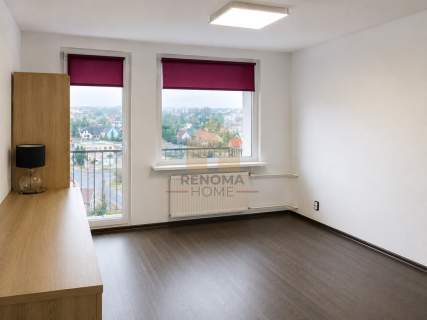 2 Pokoje Balkon Winda Blisko Centrum