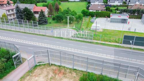 Działka mieszkaniowo-usługowa 16 arów przy DK94
