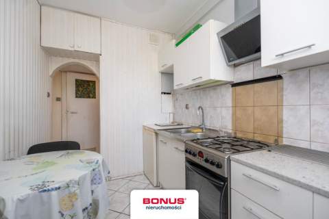 2 pokoje z balkonem