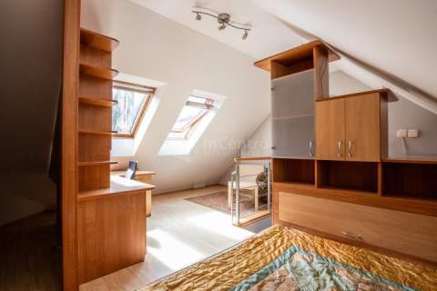 Zielone zacisze, dwupoziomowy apartament, garaż