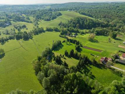 Klimatyczny dom wśród zieleni 9700 m Chronów