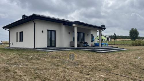 Dom Parterowy, Cicha i spokojna okolica 