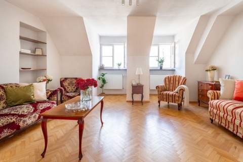 STARÓWKA - PRESTIŻ I PONADCZASOWA WARTOŚĆ