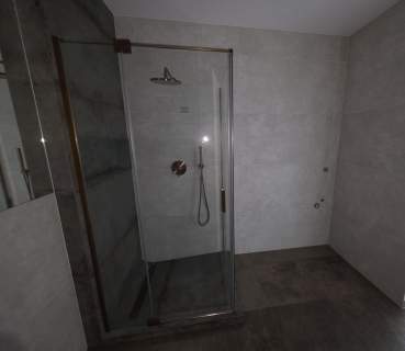 2 POKOJE /45m2 z DUŻYM TARASEM 13m2 / GARAŻ/ KOMÓRKA 4,5m2