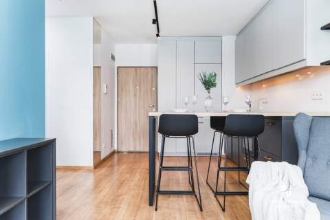 2pok M z balkon, zieleń ul. Poznańska, Krowodrza