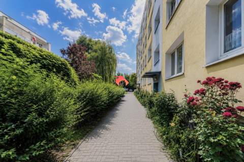 3-POKOJOWE MIESZKANIE, DUŻY BALKON, PIWNICA