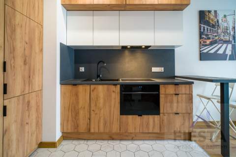 M2 sypialnia Nowe, przy Manufakturze garaż