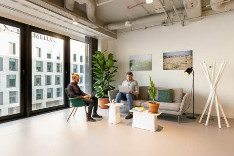 Zarezerwuj miejsce w przestrzeni coworkingowej