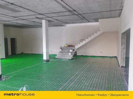 1090m2 Pruszków Magazyn i Pomieszczenia Biurowe