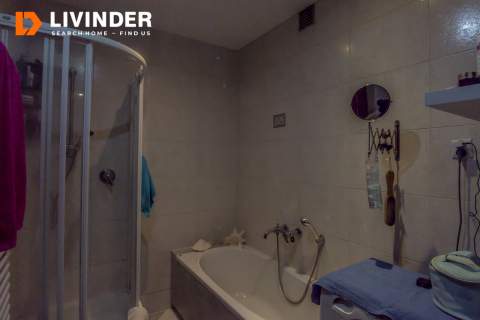 58,5 m 3 pokoje balkon garaż
