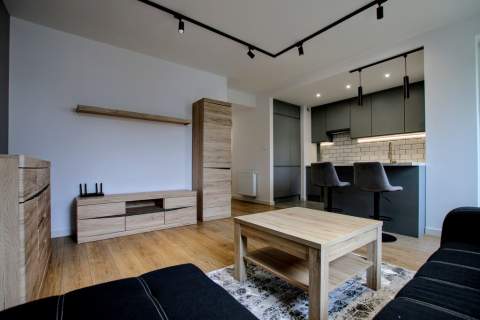 stylowo wykończone, nowy budynek, duży balkon