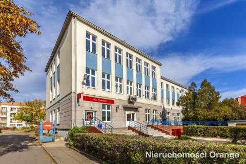 Budynek biurowy w centrum Łęczycy